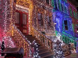 Christmas Lights In 2020 Christmas Lights Disney Christmas Christmas Wonderland