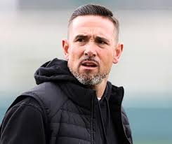 Should he retire as a Packer?