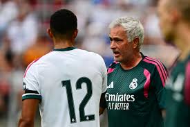 El Real Madrid de Mourinho debuta con empate ante la Fiorentina