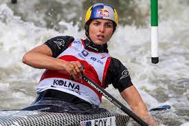 Waiting back up at the start of the women's kayak slalom was australia's jessica fox, the world's no. Formidable Fox Unbeatable Again At Slalom World Cup Icf Planet Canoe