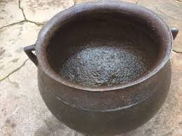 Check spelling or type a new query. Antique Vintage Lrg Cast Iron Cauldron Planter Pot Yard Decor Fire Pit Halloween 1850749486