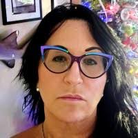 300+ perfiles de «Tamara Tami»