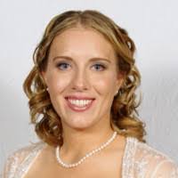 Amanda Gullickson's Instagram, Twitter & Facebook