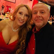 Travis OGuin (@strangemusicceo) • Instagram photos and videos