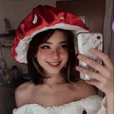 aurora schafer (auroraizz)