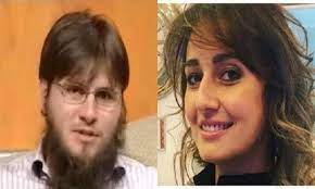 على جانب آخر احتفلت الفنانة حلا شيحة بعقد قرانها على الداعية معز مسعود داخل قاعة بأحد فنادق القاهرة، واقتصر عقد القران على أسرتيهما والمقربين. Ø·ÙØ§Ù Ø­ÙØ§ Ø´ÙØ­Ø© ÙÙ Ø²ÙØ¬ÙØ§ Ø§ÙÙÙØ¯Ù Ø±Ø³ÙÙØ§