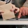 Senatorial Elections 2026: RN's Rise and Political Shifts Threaten Traditional Parties