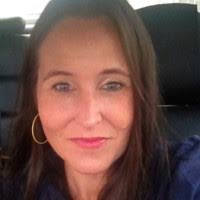 400+ "Lyvers" profiles