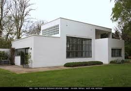 Marcel Breuer Et Francis Reginald Stevens Yorke Periode Anglaise Maison Moderne Decoration Maison Decoration De Maison Contemporaine