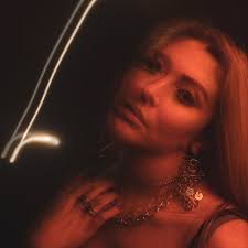 Molly Lynch (@mlynch923) • Instagram photos and videos