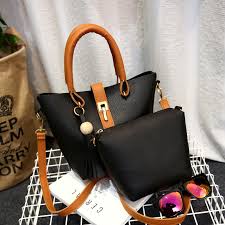 Lebih dari itu, tas juga menjadi item fashion yang menarik dan senantiasa digandrungi. 2017 Fashion Kecil Tas Bahu Untuk Wanita Kualitas Tinggi Kasual Totes Solid Komposit Tas Lembut Rumbai Merek Desain Tas Tangan Aliexpress