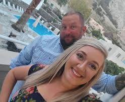 We were hit with staggering €800 bill for two drinks & a snack at rip-off  Greek restaurant, say furious tourist couple
