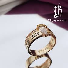 Class Ring Gold 18k Anillo De Grado Oro 18k Handmade By Vbjoyas Ecuador Anillos De Grado Anillos De Graduacion Anillos De Compromiso Diamante