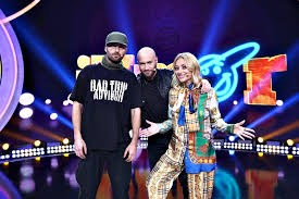 Septembrie 27, 2019septembrie 28, 2019 filme niciun comentariu. Delia Surprinde Cu Noi Èinute IeÈite Din Tipare In Noul Sezon Iumor Toate Hainele Sunt De BÄrbaÈi Radar De Media