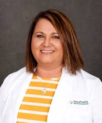 Crystal Weems's Instagram, Twitter & Facebook