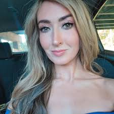 Does anyone have a video of the 7/6 Broadway show curtain call?