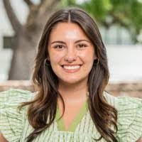 Tara Lawson's Instagram, Twitter & Facebook