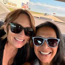 Amy Moyer- Bunting (@amy.bunting) • Facebook