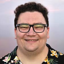 Hi. I am looking for a mobile app that can keep scores, provide virtual  dice, timers, etc. What is #1 board game companion mobile app? Which one do  you use and why?