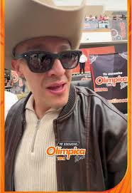 Luis Alfonso y su Ídolo en OLÍMPICA STEREO