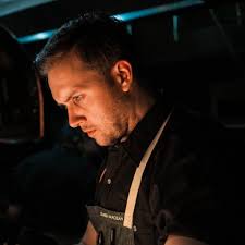 Andrew Winfield (@ChefWinfieldYYC)