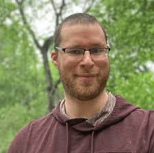 Chris Loops's Instagram, Twitter & Facebook