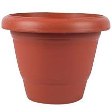 Their elevated bottoms will reduce both the weight and the amount of soil required to fill them while leaving plants plenty of room to grow healthy. Dhavesai Plastic Pot Brown 14 In 3 Pieces Amazon In Garden Outdoors