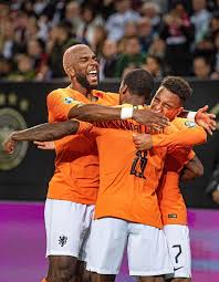 Kijk vanavond hier live ek voetbal via een live stream. Oranje Wint Na Opwindende Tweede Helft Van Duitsland En Zet Forse Stap Op Weg Naar Ek Voetbal 2020 De Volkskrant