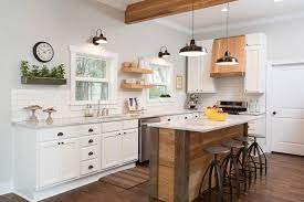 Victoria grace offers three strategies to remodel your home on a budget. Diy Budget Kitchen Makeovers One Project At A Time The Budget Decorator