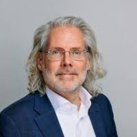 200+ Profile mit dem Suchbegriff „Noble“