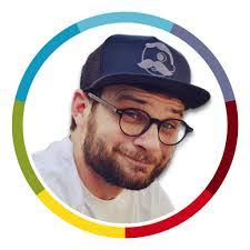 Ian Hines's Instagram, Twitter & Facebook