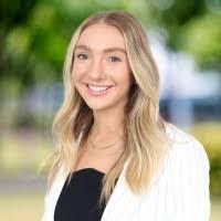 Kaitlin Evans's Instagram, Twitter & Facebook