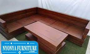 Kayu jati terkenal dengan kualitas yang baik untuk digunakan sebagai bahan utama membuat furniture selain digunakan sebagai bahan utama furniture, kayu jati juga dapat digunakan untuk menciptakan sebuah pagar minimalis yang kokoh untuk rumah anda. Kursi Tamu Box Sudut Mewah Modern Jual Ke Jakarta