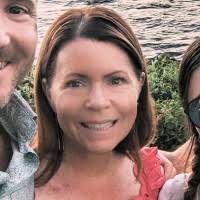 400+ "Christine Mitchell" profiles