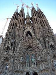 The unfinished interior of the sagrada familia cathedral. Gaudi S Unfinished Basilica Life On The Lighter Side