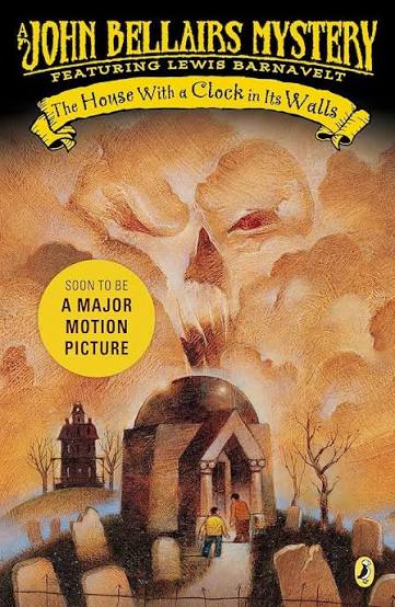 The House with a Clock in Its Walls (Lewis Barnavelt): Bellairs, John,  Gorey, Edward: 9780142402573: Amazon.com: Books