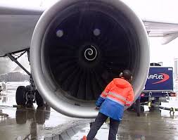 The department of aeronautics offers a standard meng in aeronautical engineering and two separate streams:meng aeronauti. Aeronautical Engineer International College Of Yayasan Melaka Icym