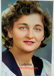 Linda Luper's Instagram, Twitter & Facebook