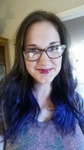 💜 Vivid violet with a sleek finish. #fblifestyle #hairstyle