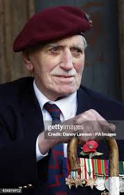 886 Danny Davidson Photos & High Res Pictures