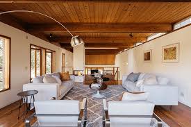 Mid Century Modern Homes And Architecture For Sale In Los Angeles Ca Mid Century Modern House Mid Century Modern Interiors Modern House