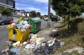 Maybe you would like to learn more about one of these? Jovem Que Abandonou Bebe Em Caixote Do Lixo Condenada A Nove Anos De Prisao Efetiva Mundo Portugues