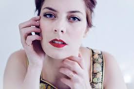 Rae Perry's Instagram, Twitter & Facebook