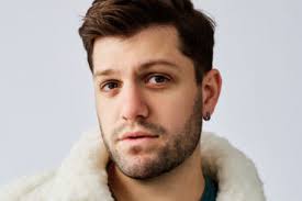 Mighty Mighty Bosstones lead a star-studded eight-minute 'Final Parade'