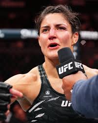 Back in a huge way! Who would you like 🇲🇽🇨🇦 Loopy Godinez to face next?  #UFCMexico