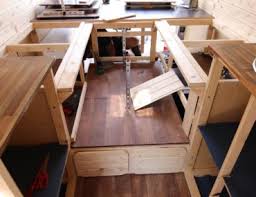 Auf was sie als käufer vor dem kauf ihres podest bett achten sollten. Wohnmobil Bett Selber Bauen Kastenwagen Ausbau Abenteuer Vanlife