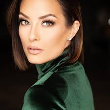 Phaedra Flowers's Instagram, Twitter & Facebook