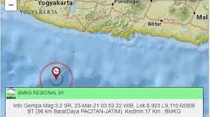 Pusat gempa berada di laut 96 km selatan kepanjen, kabupaten malang, jawa timur, indonesia. Hari Ini Jawa Timur Sudah Dua Kali Diguncang Gempa Bumi Kedalaman 17 Dan 10 Kilometer Tribun Jabar