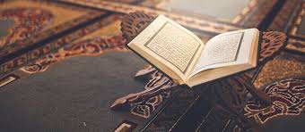 تعرف على 11 من آداب تلاوة القرآن الكريم مع 3 من فضائل تلاوته