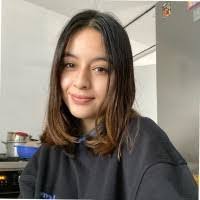 Natalie Iglesias's Instagram, Twitter & Facebook